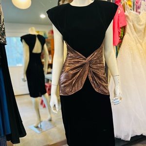 Classic 80s Lady Dress